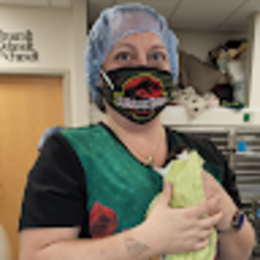 Meet your Posher, Adrienne